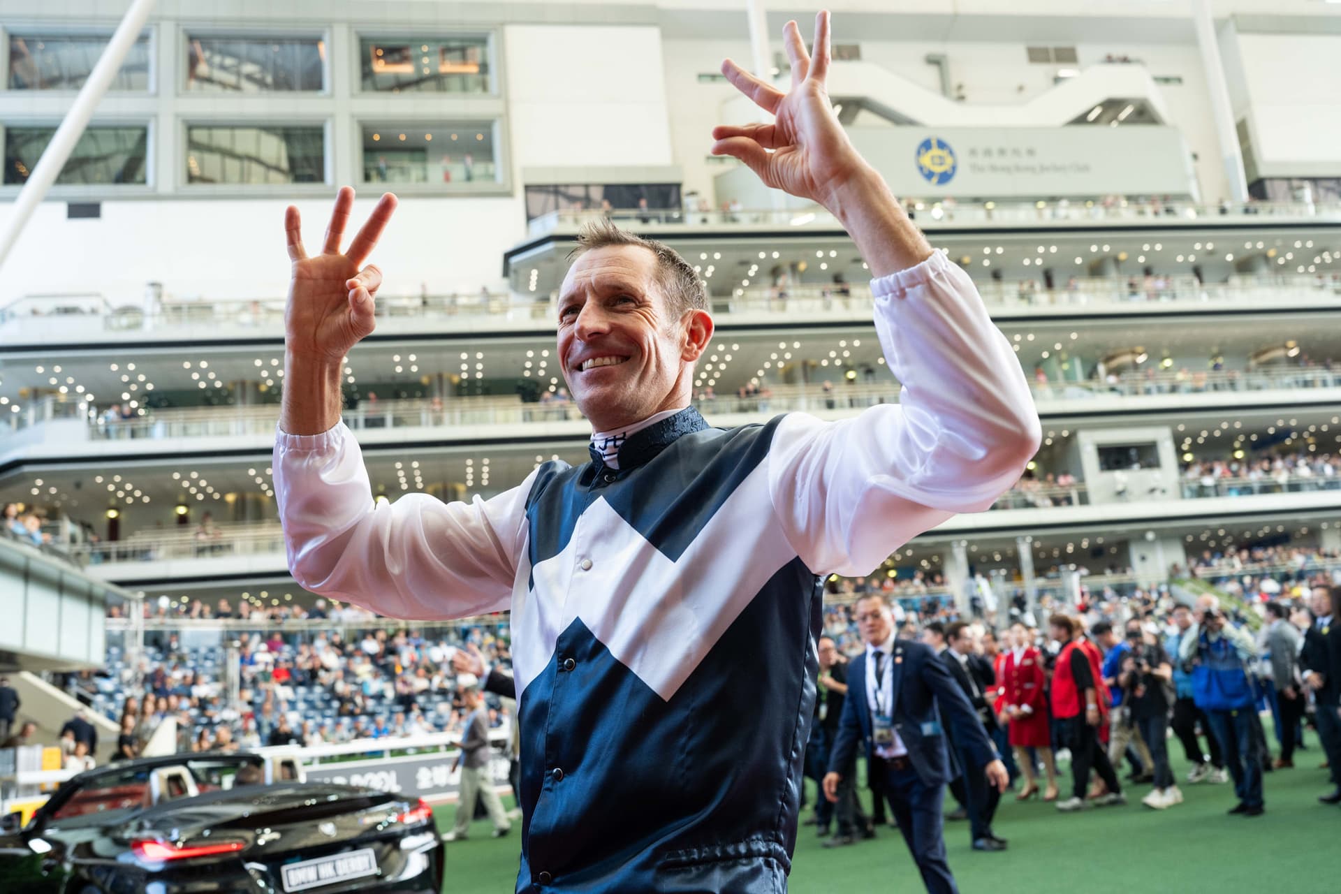 Bowman to challenge Romantic Warrior’s Triple Crown bid in Sha Tin Group 1