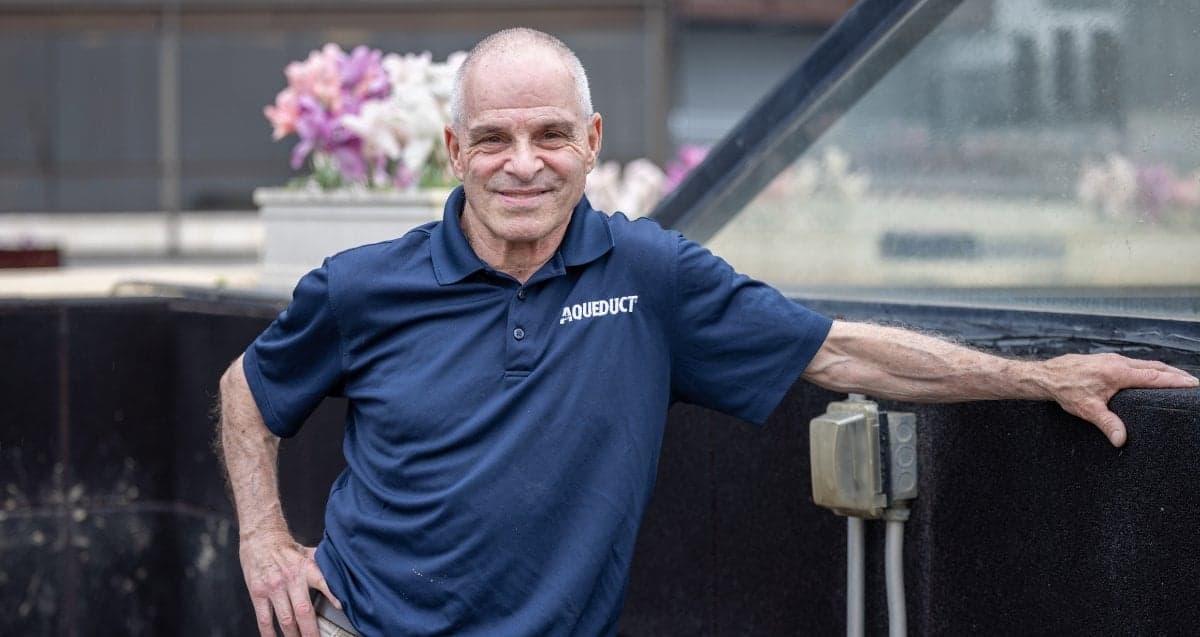 Nick Santagata becomes first retired jockey to win Venezia Award