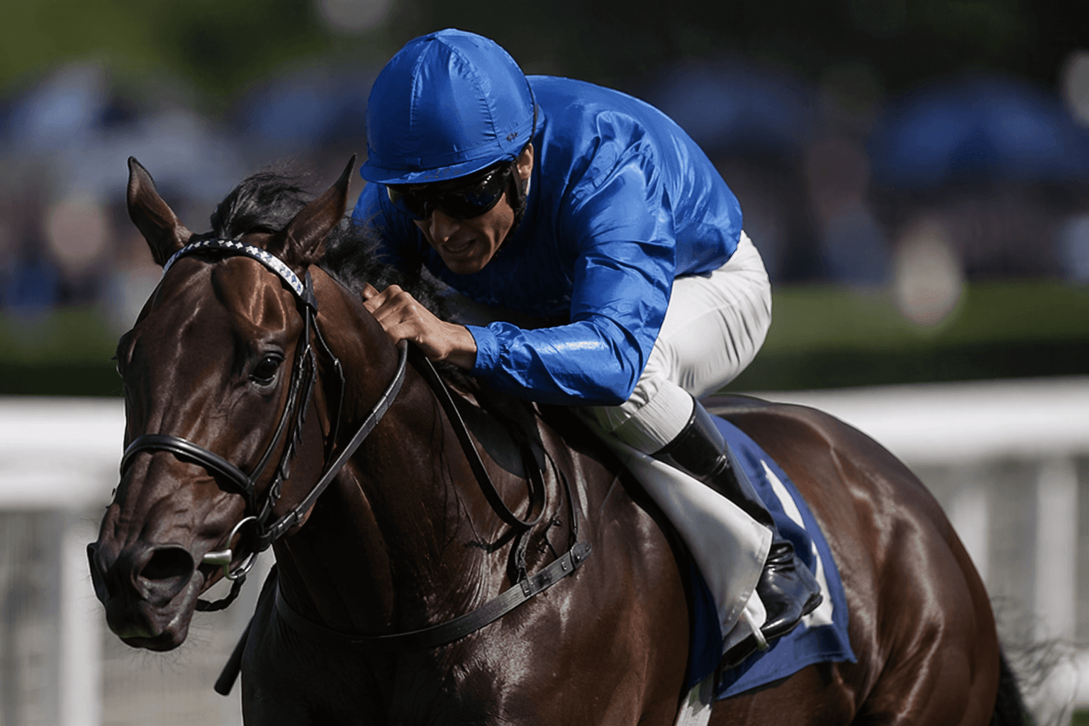 Inner City Blues stays unbeaten in July Stakes at Newmarket