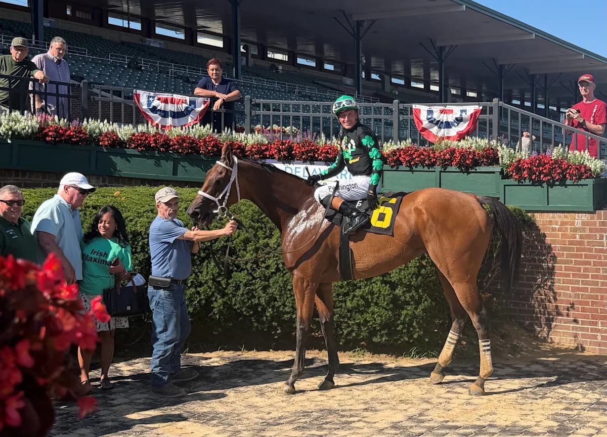 Irish Maxima wins Dashing Beauty Stakes at Delaware Park