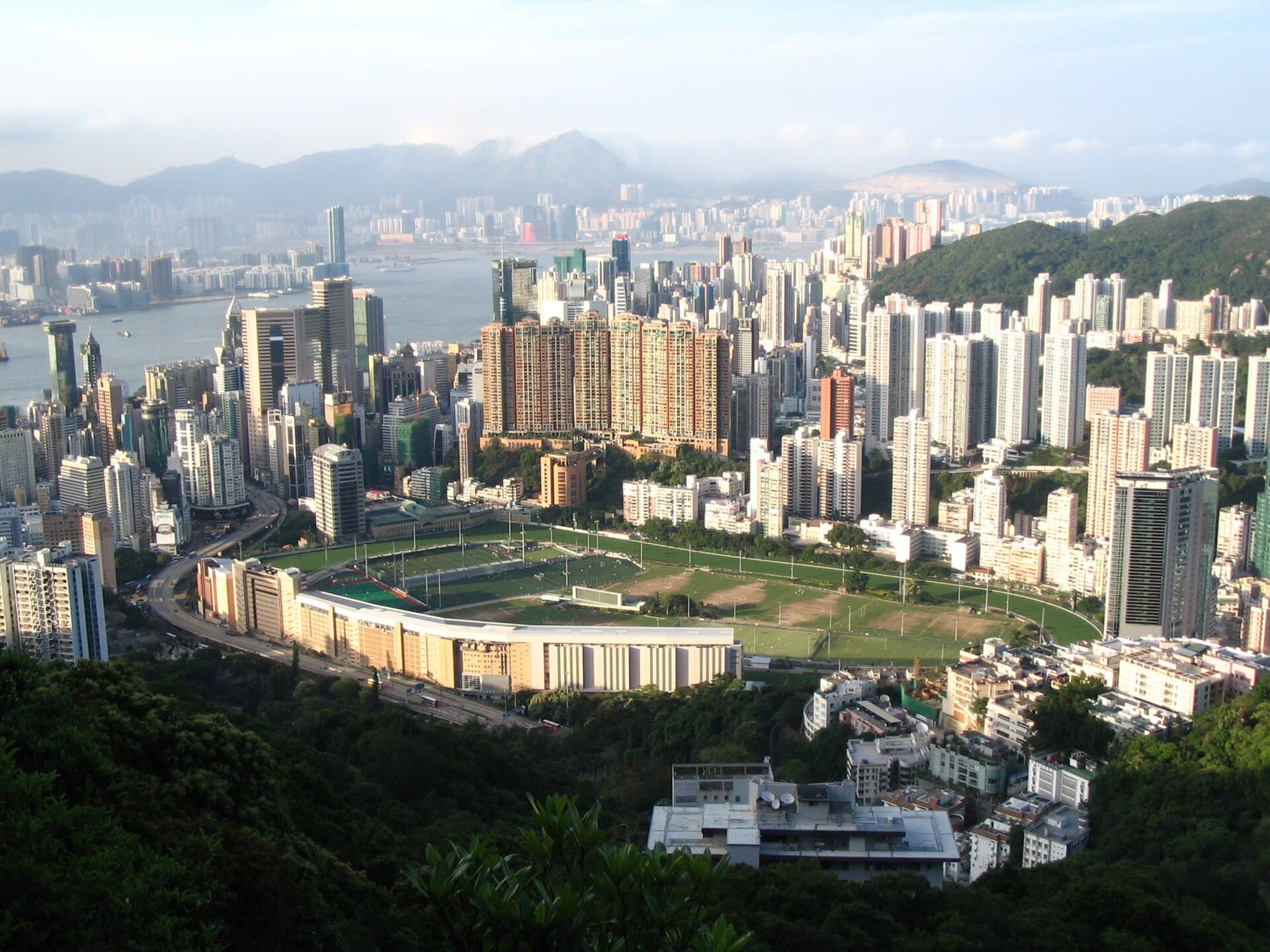 Happy Valley Racecourse — Wikimedia Commons