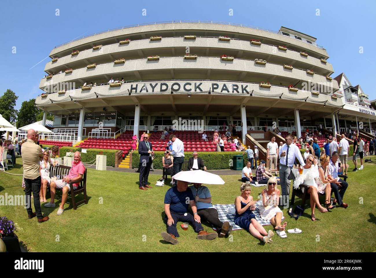 Godolphin debutante Tribal Queen brings Frankel class to Haydock test