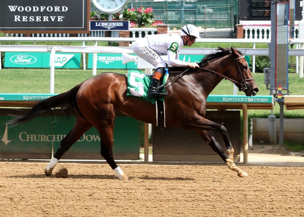 Movie Night powers clear again at Churchill Downs for WinStar Farm